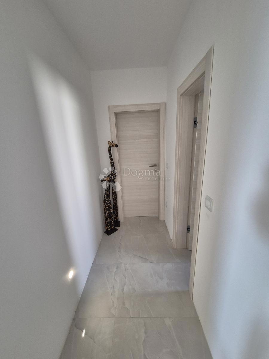 Hiša Dramalj, Crikvenica, 486m2