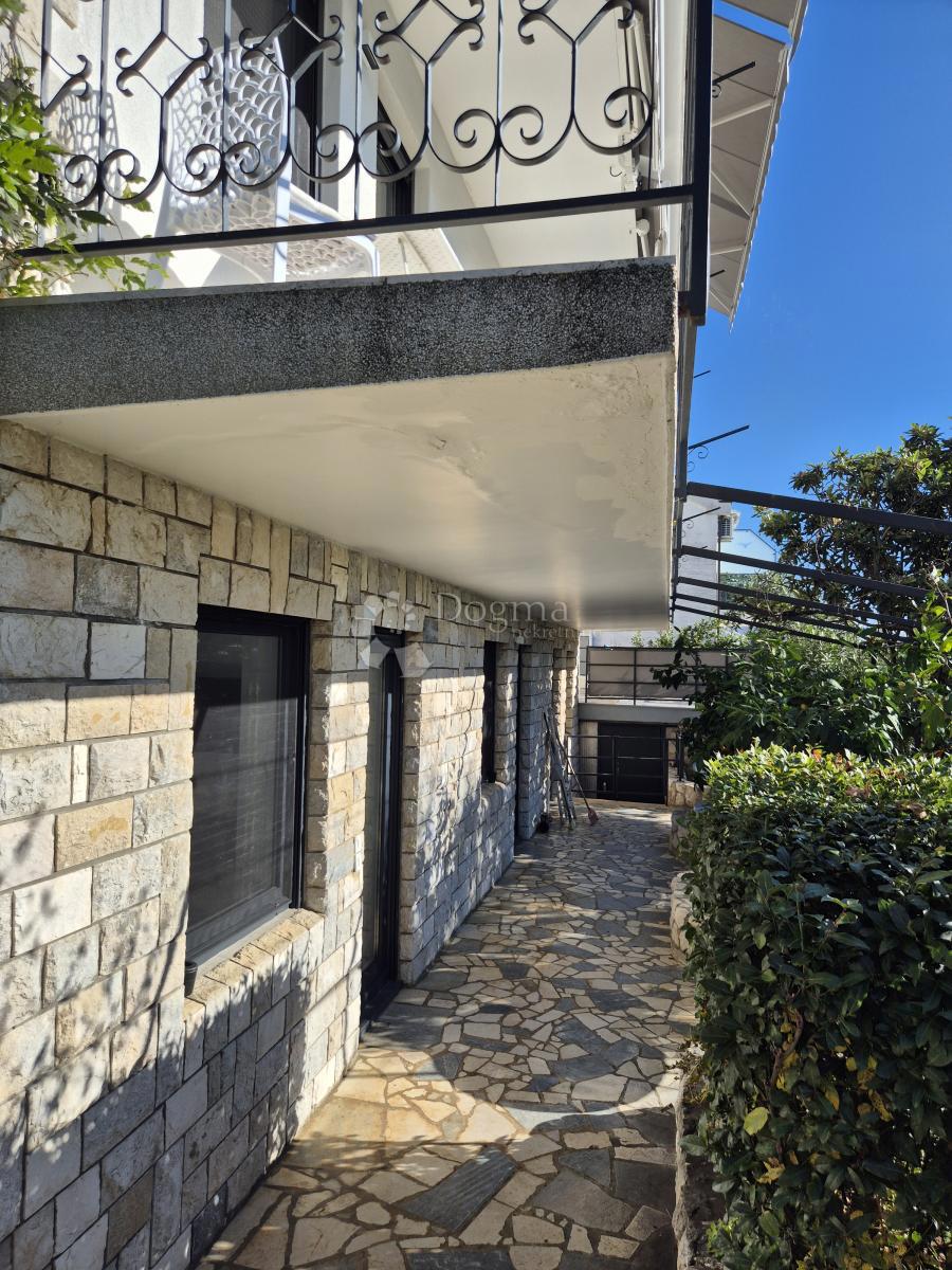 Hiša Dramalj, Crikvenica, 486m2