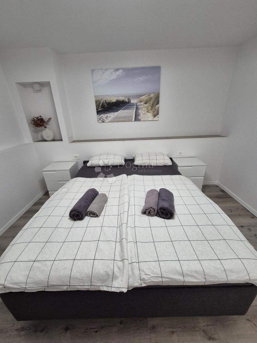 Hiša Dramalj, Crikvenica, 486m2