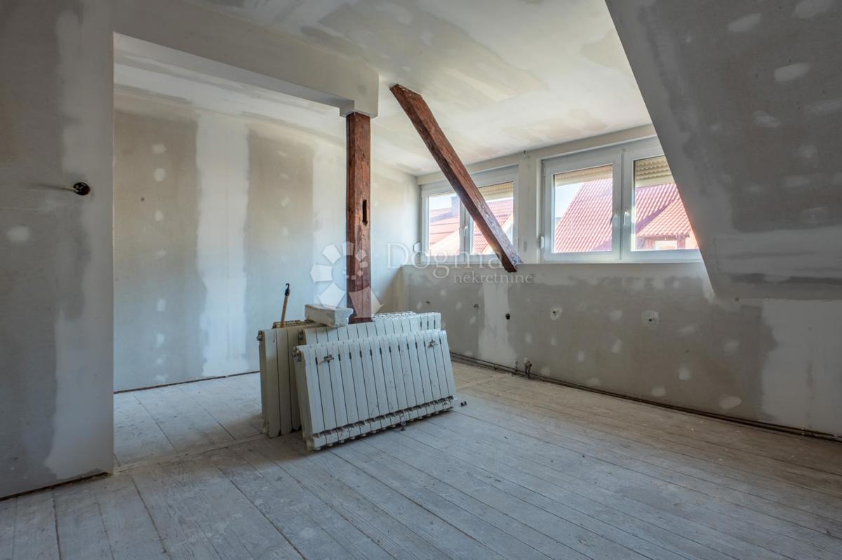 Hiša Delnice, 250m2