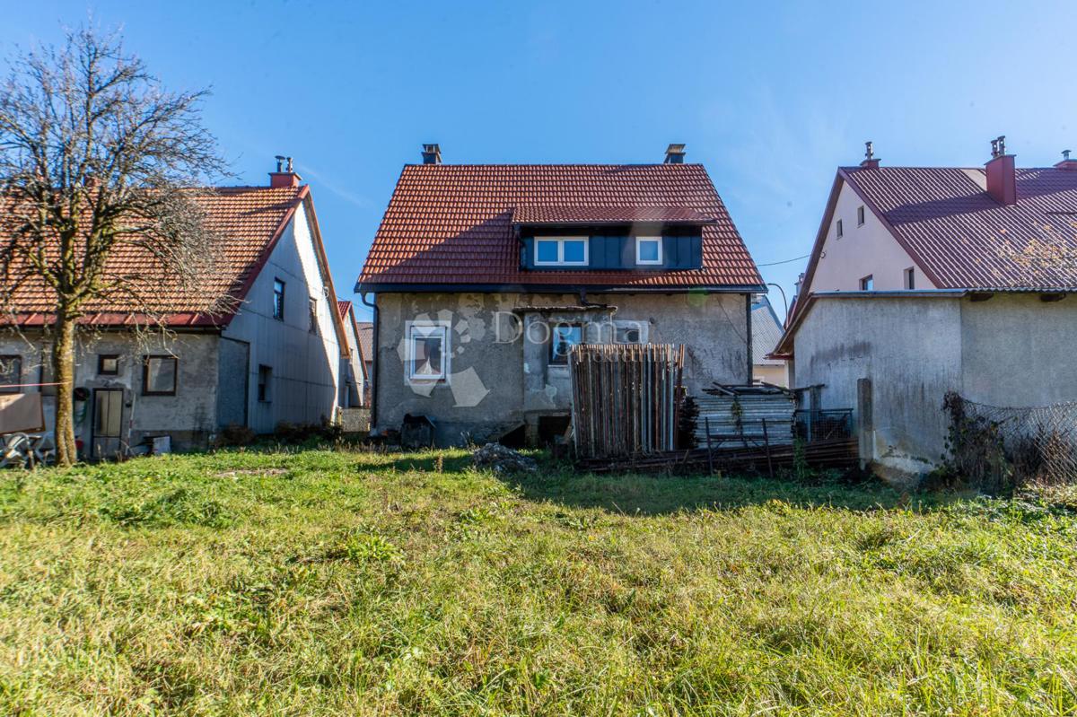 Hiša Delnice, 250m2