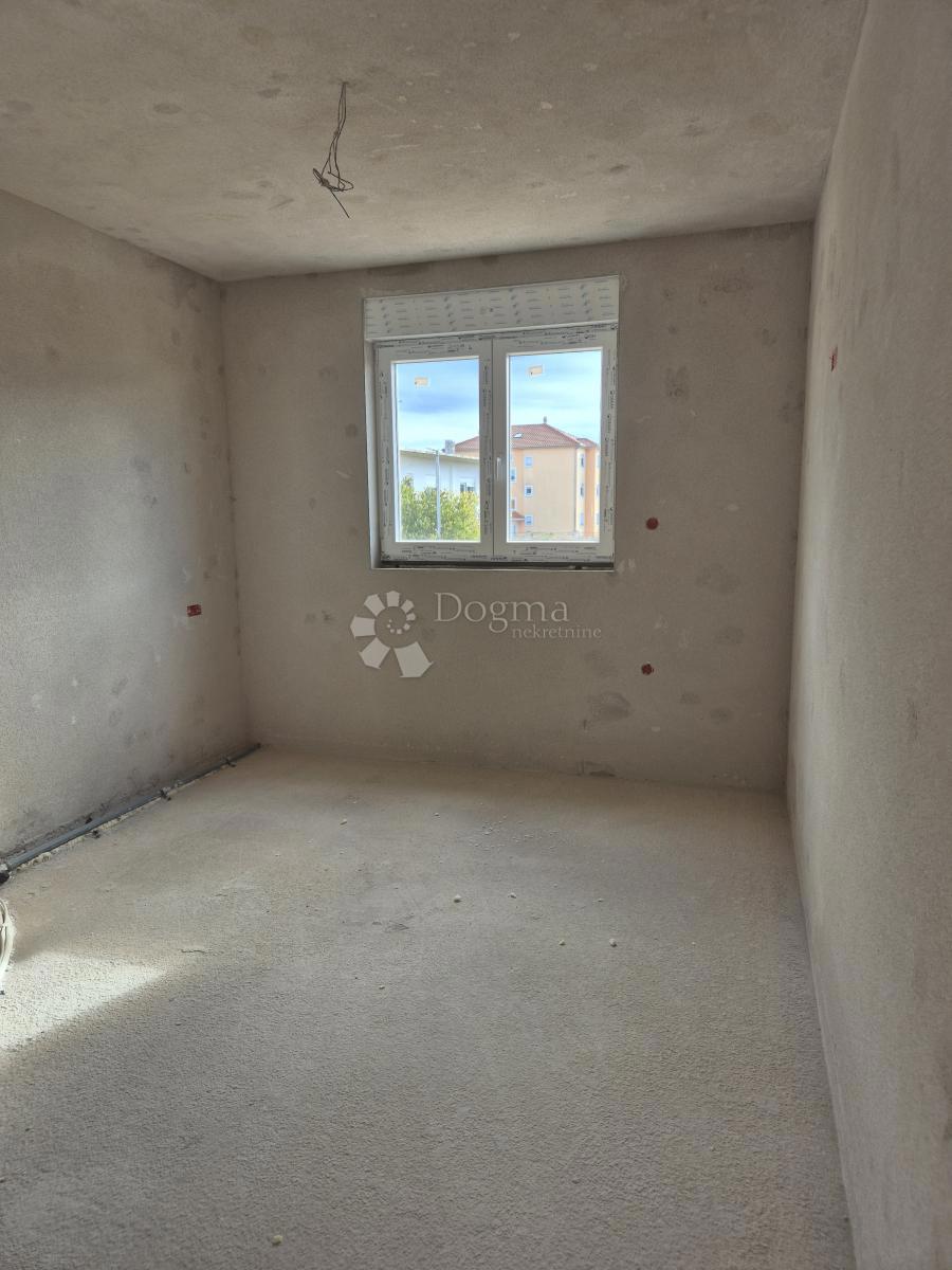 Stanovanje Donje Ražine, Šibenik, 44,57m2