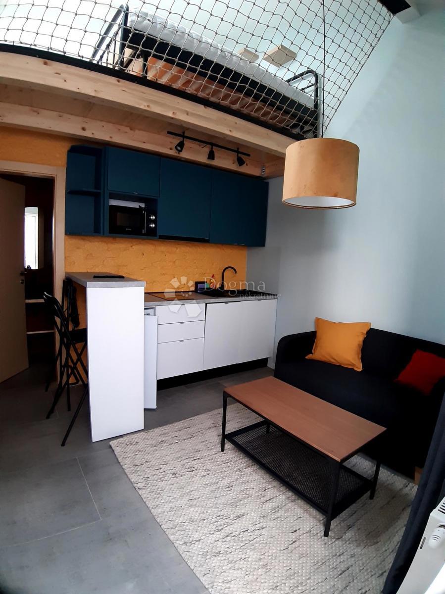 Hiša Industrijska četvrt, Osijek, Ulica Svetog Josipa Radnika, 250m2