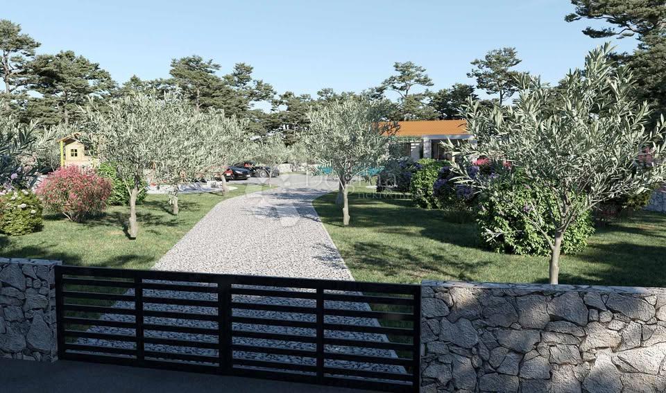 Kombinacija gradbene in kmetijske parcele na mirni lokaciji