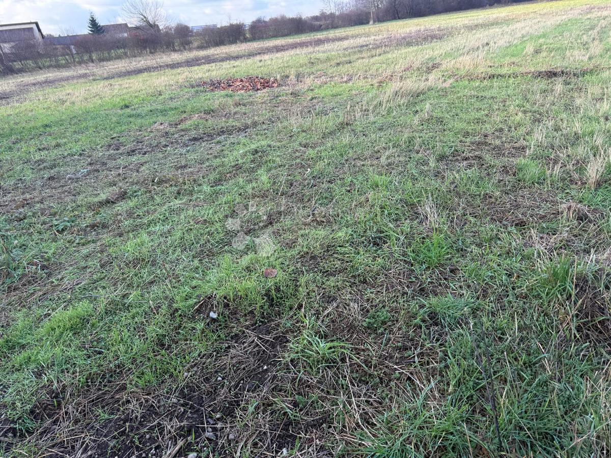 Zazidljivo zemljišče Biškupec, Varaždin, 2.777m2