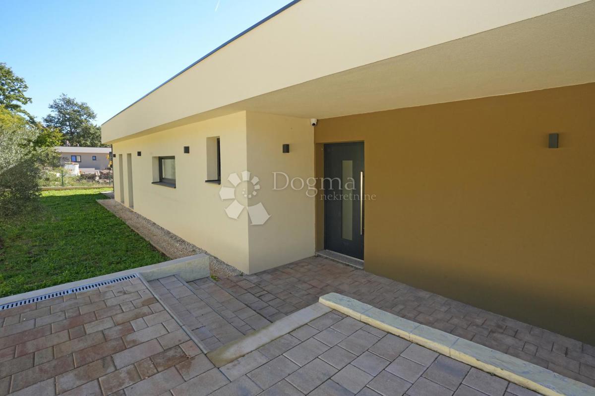 Hiša Žminj, 170,01m2