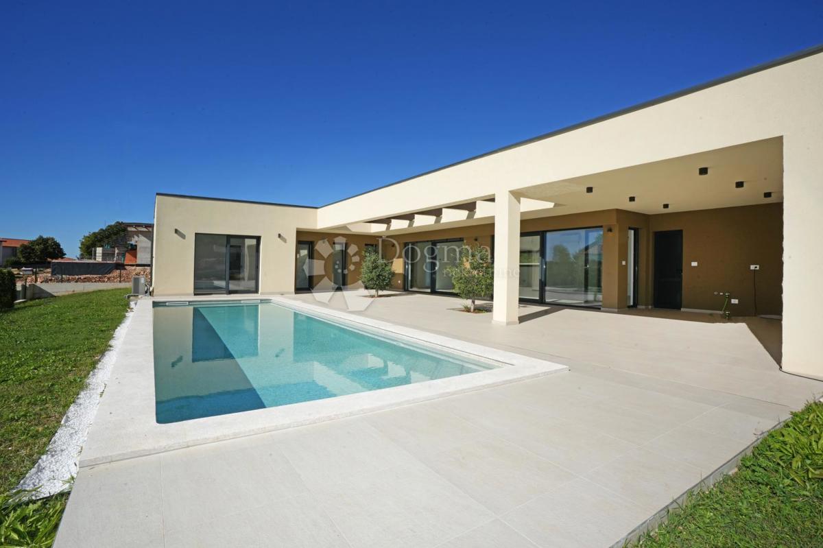 Hiša Žminj, 170,01m2