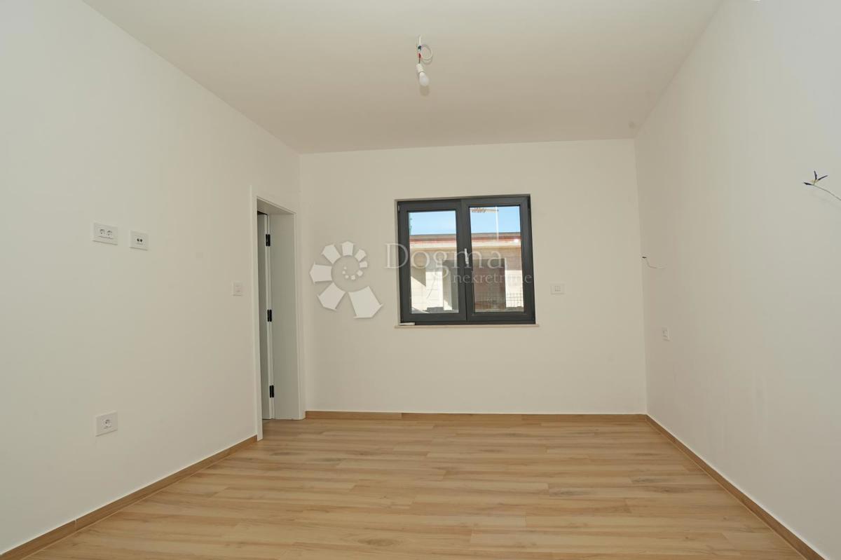 Hiša Žminj, 170,01m2