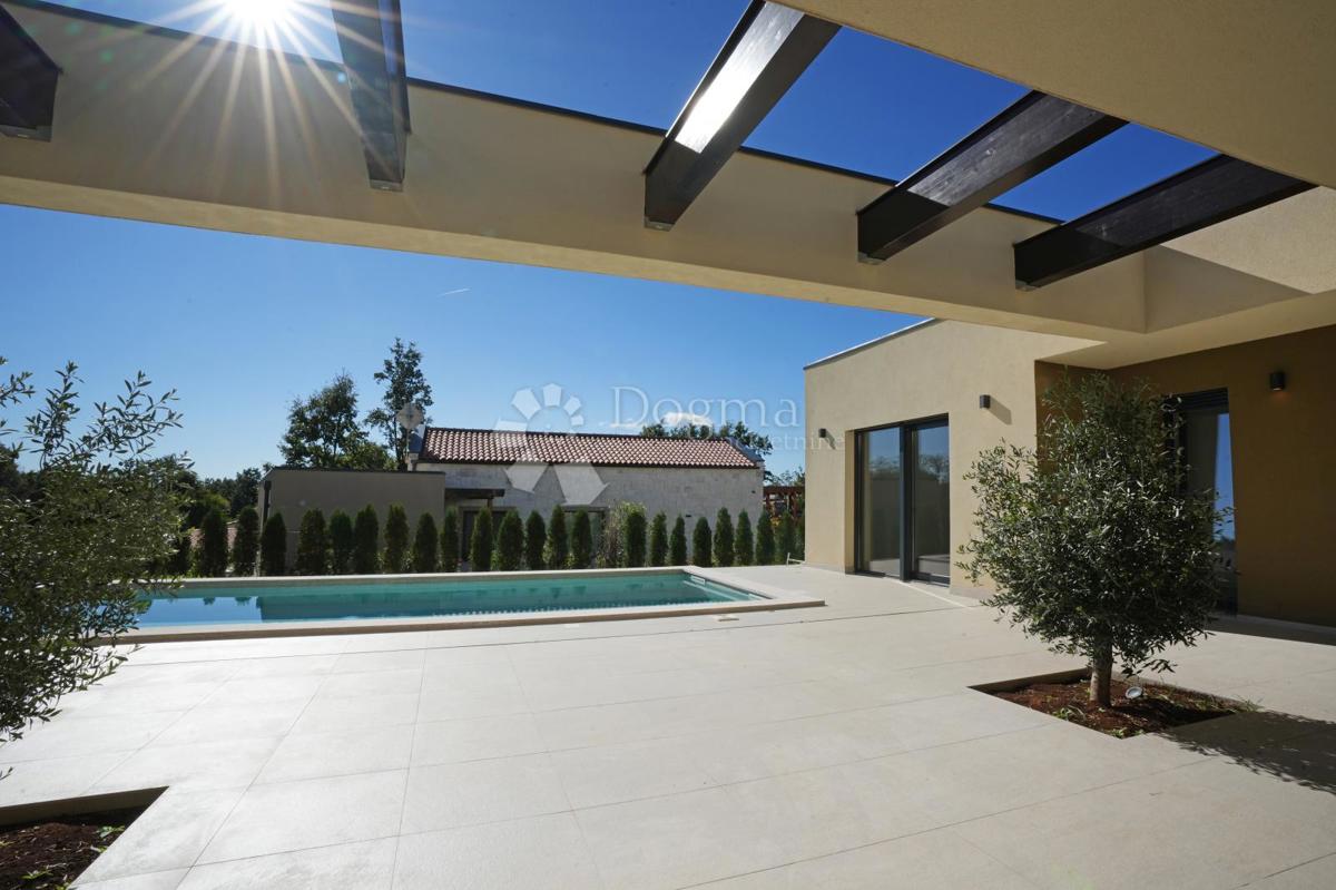 Hiša Žminj, 170,01m2