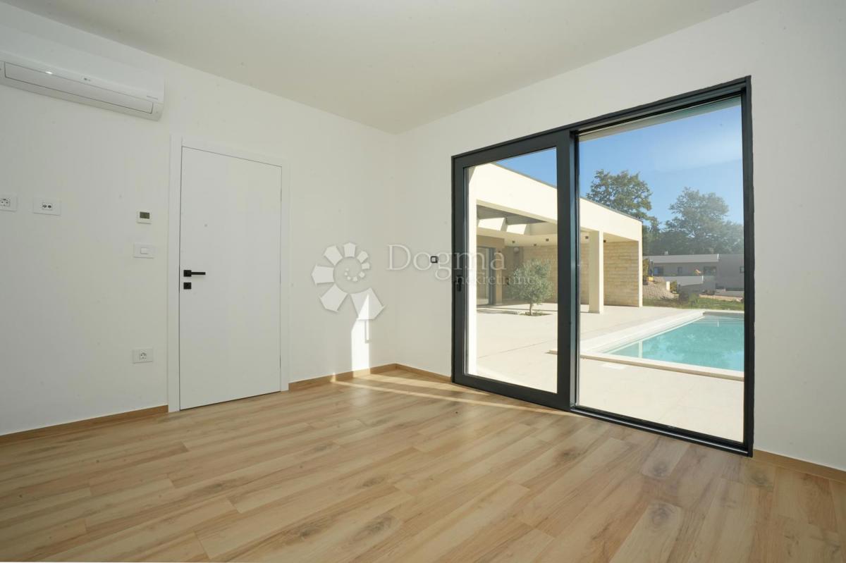 Hiša Žminj, 170,01m2