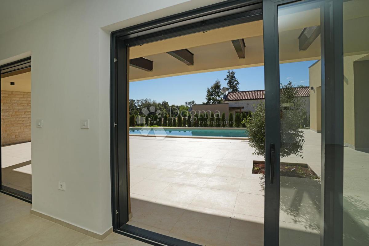 Hiša Žminj, 170,01m2