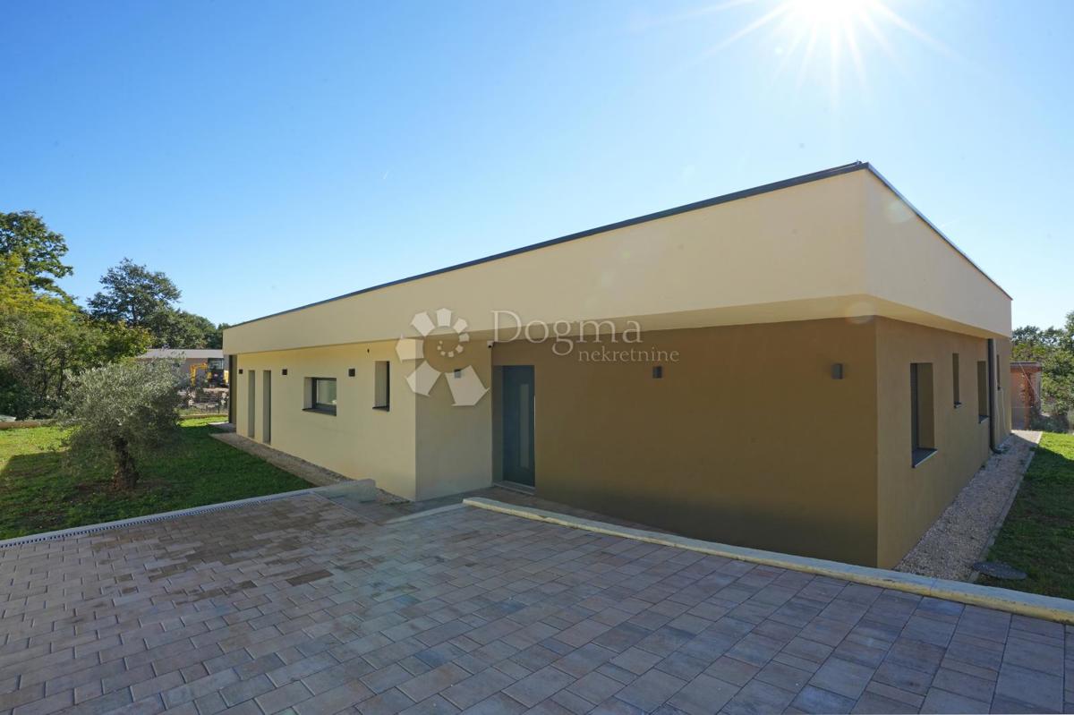 Hiša Žminj, 170,01m2