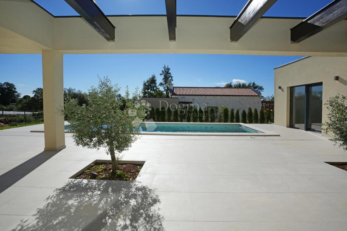 Hiša Žminj, 170,01m2