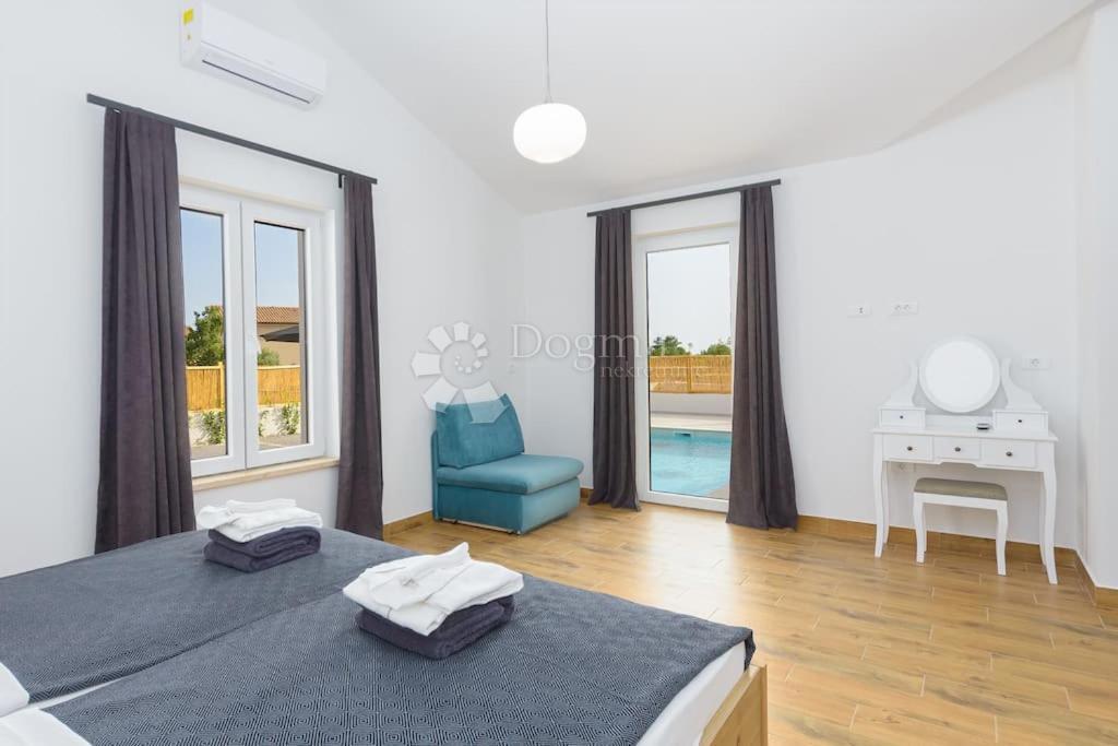 Hiša Svetvinčenat, 160m2