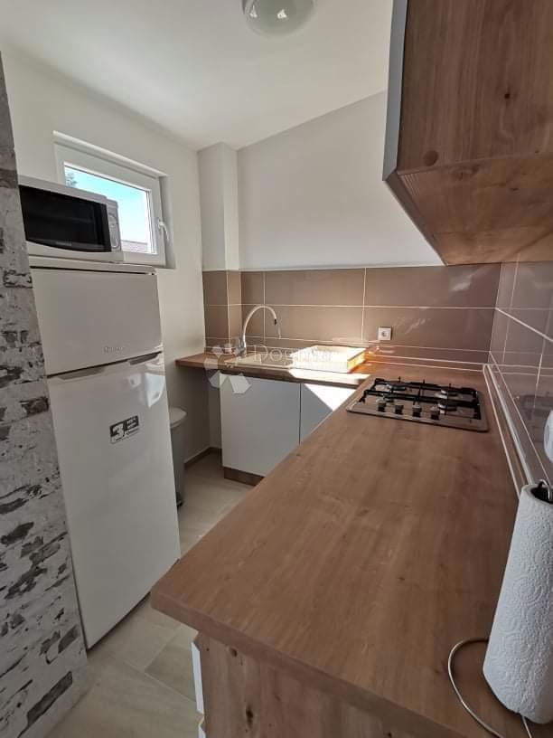 HIŠA NA PRODAJ OTOK VIR