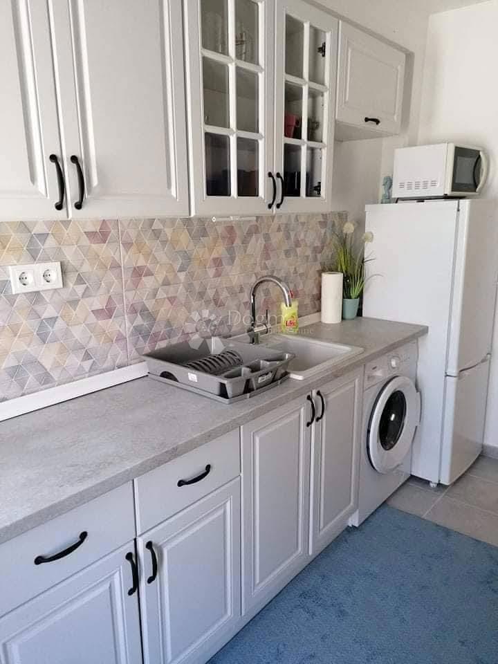 HIŠA NA PRODAJ OTOK VIR