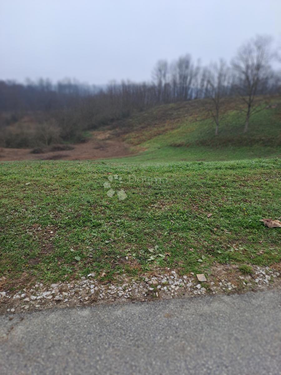 Zazidljivo zemljišče Turanj, Karlovac, 1.731m2