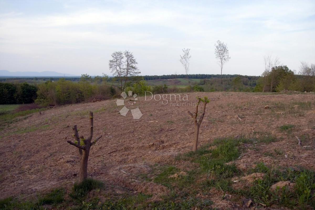 Zazidljivo zemljišče Turanj, Karlovac, 1.731m2