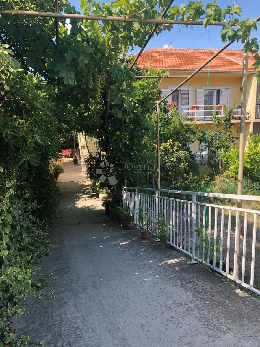 Stanovanje Kman, Split, 120m2