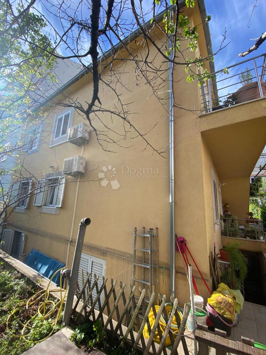 Stanovanje Kman, Split, 120m2