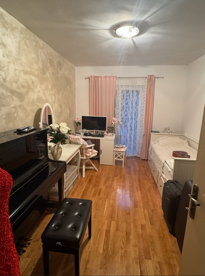 Stanovanje Kman, Split, 120m2