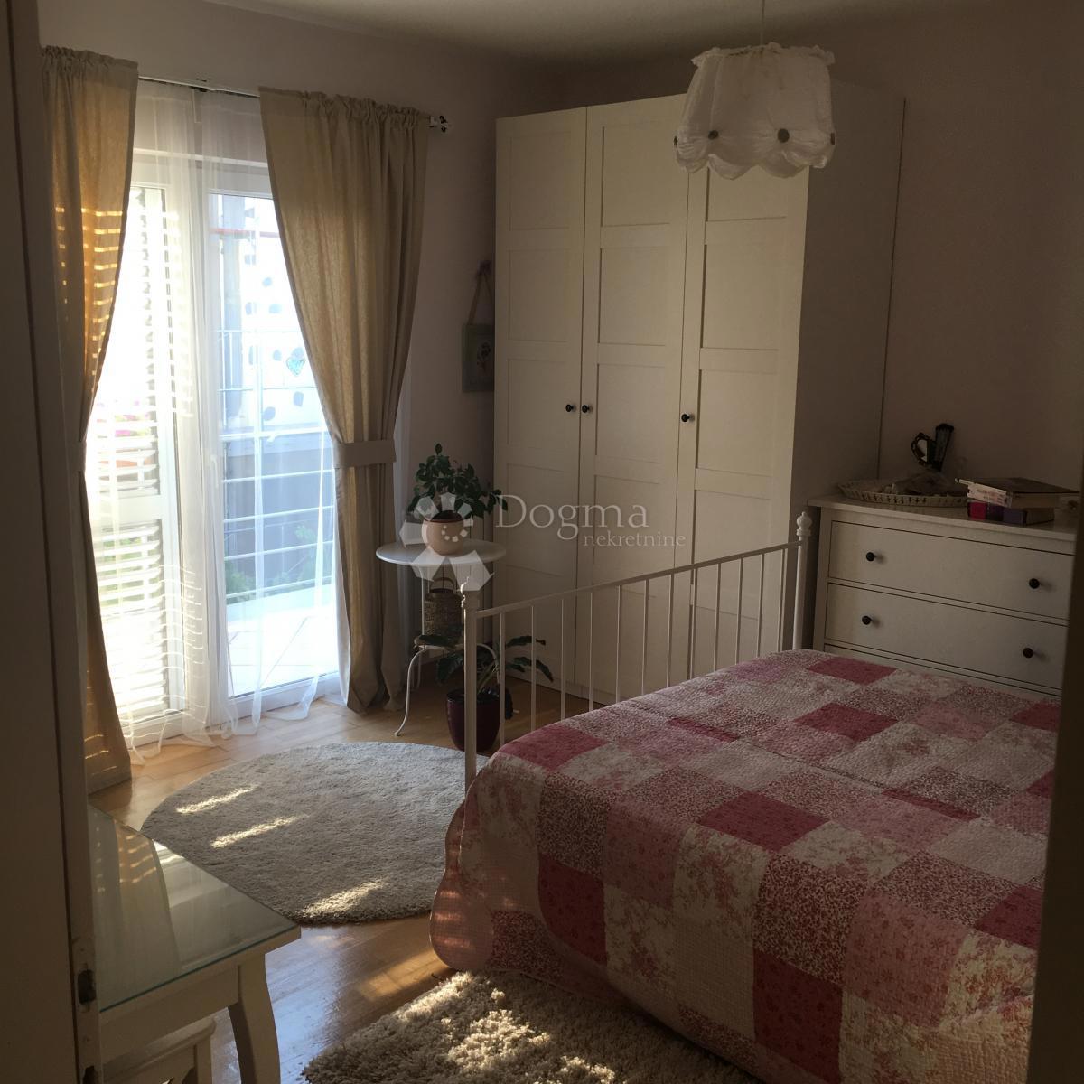 Stanovanje Kman, Split, 120m2