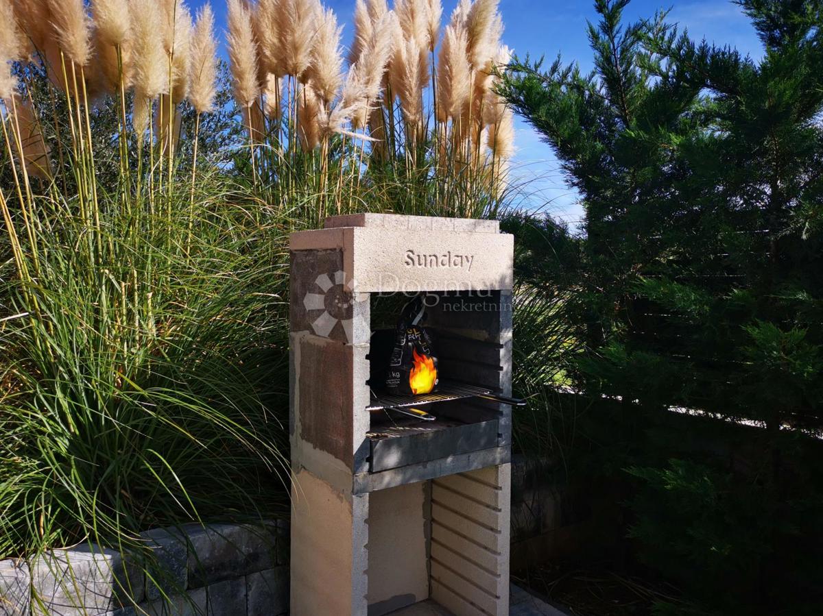 Hiša Zaton, Nin, 603m2