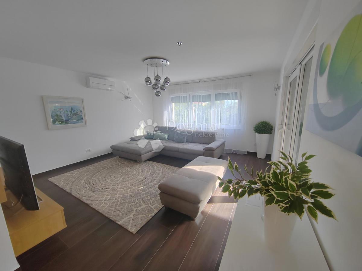 Hiša Zaton, Nin, 603m2