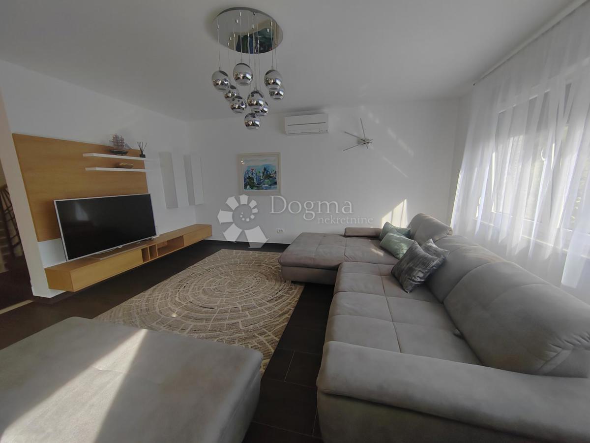 Hiša Zaton, Nin, 603m2