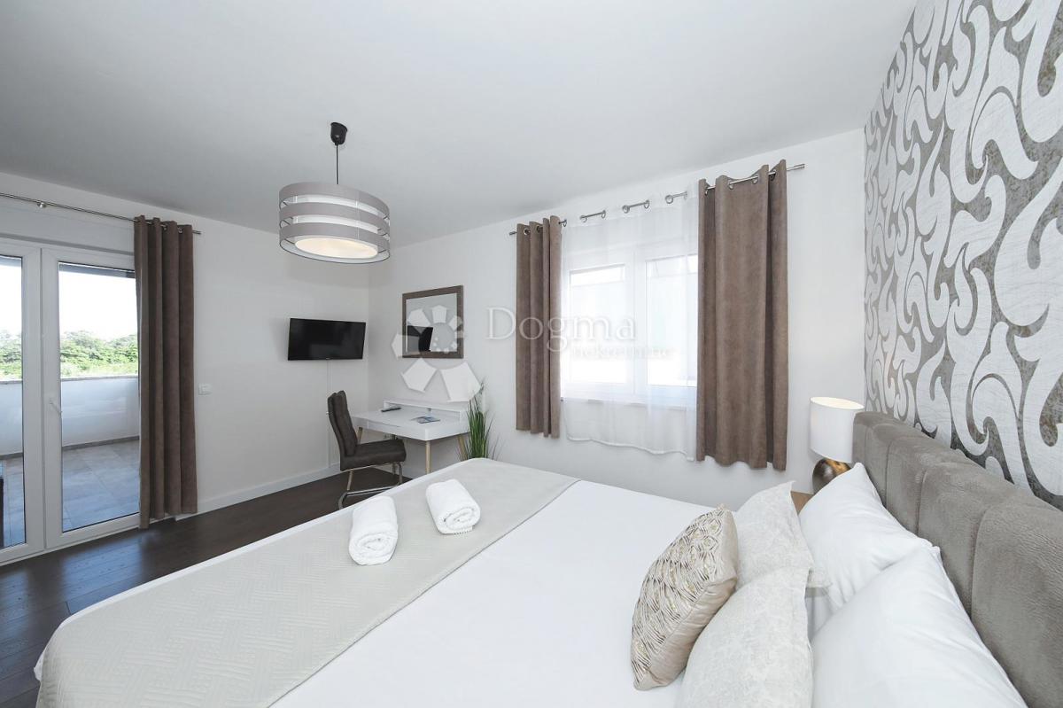 Hiša Zaton, Nin, 603m2