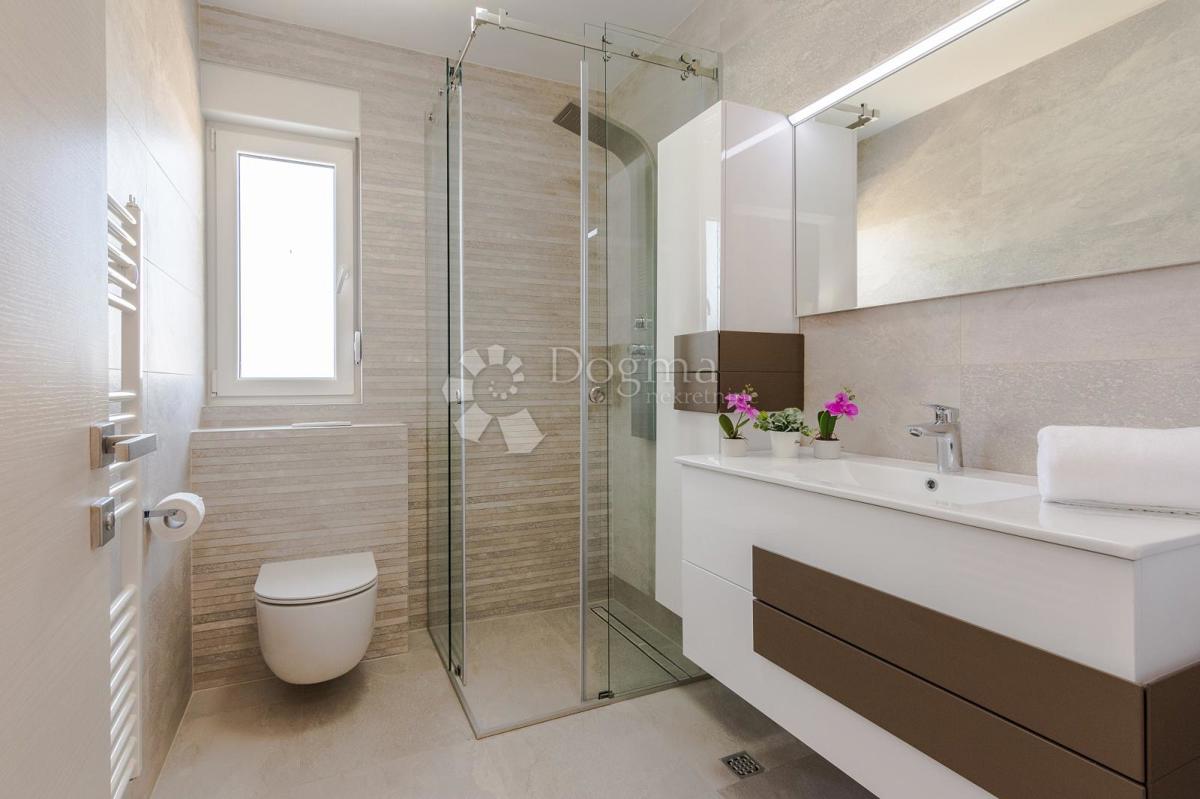 Hiša Zaton, Nin, 603m2