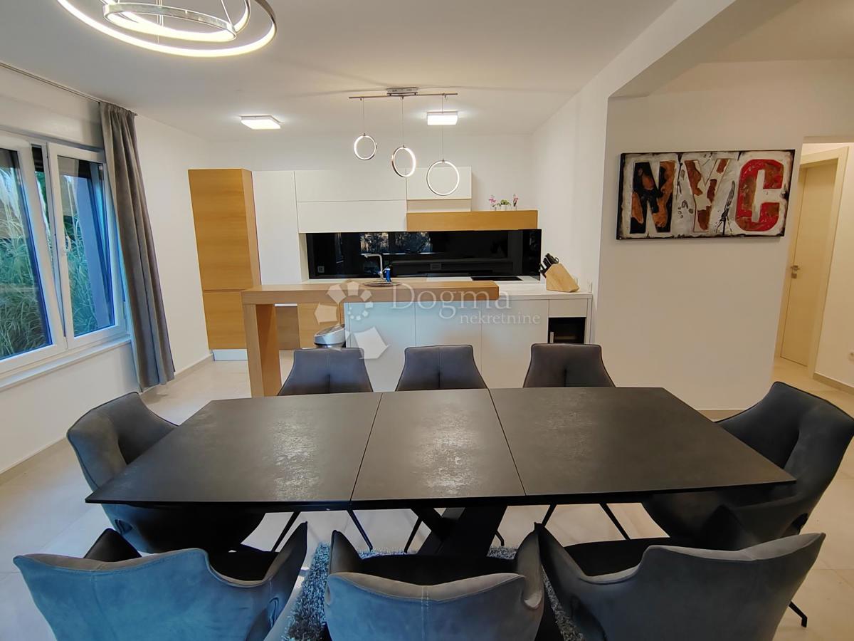 Hiša Zaton, Nin, 603m2