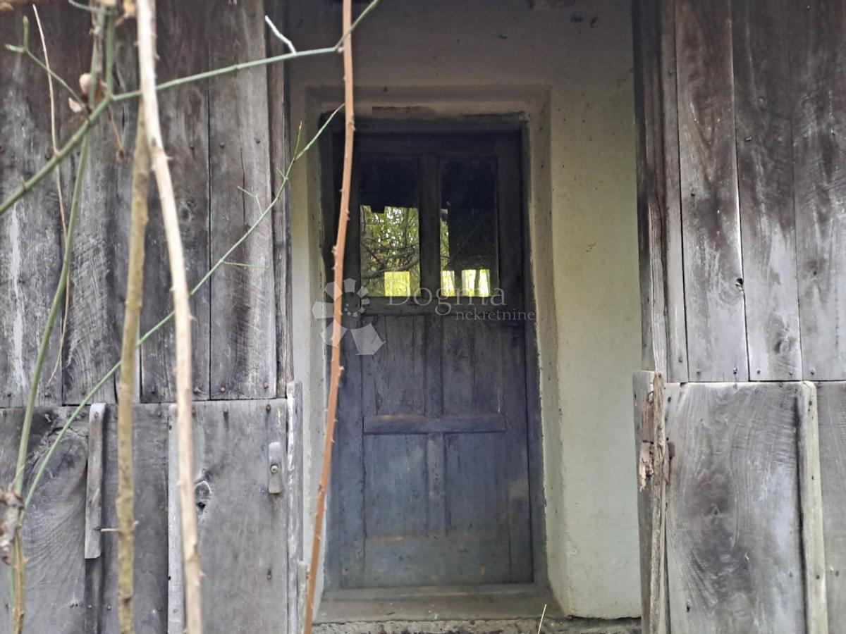 Hiša Pješčanica, Gvozd, 200m2