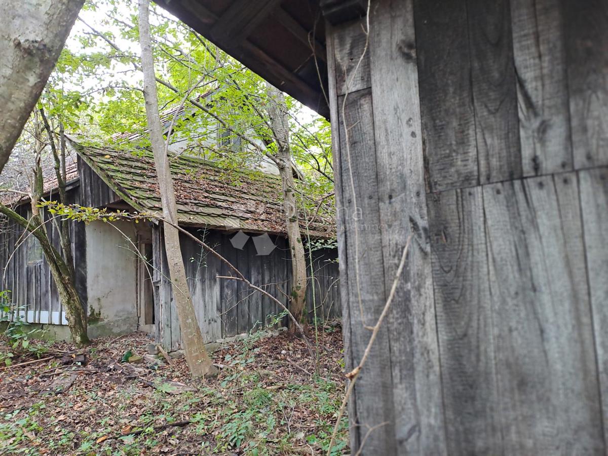 Hiša Pješčanica, Gvozd, 200m2