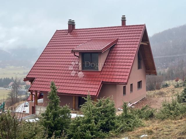 Hiša Mrkopalj, 300m2