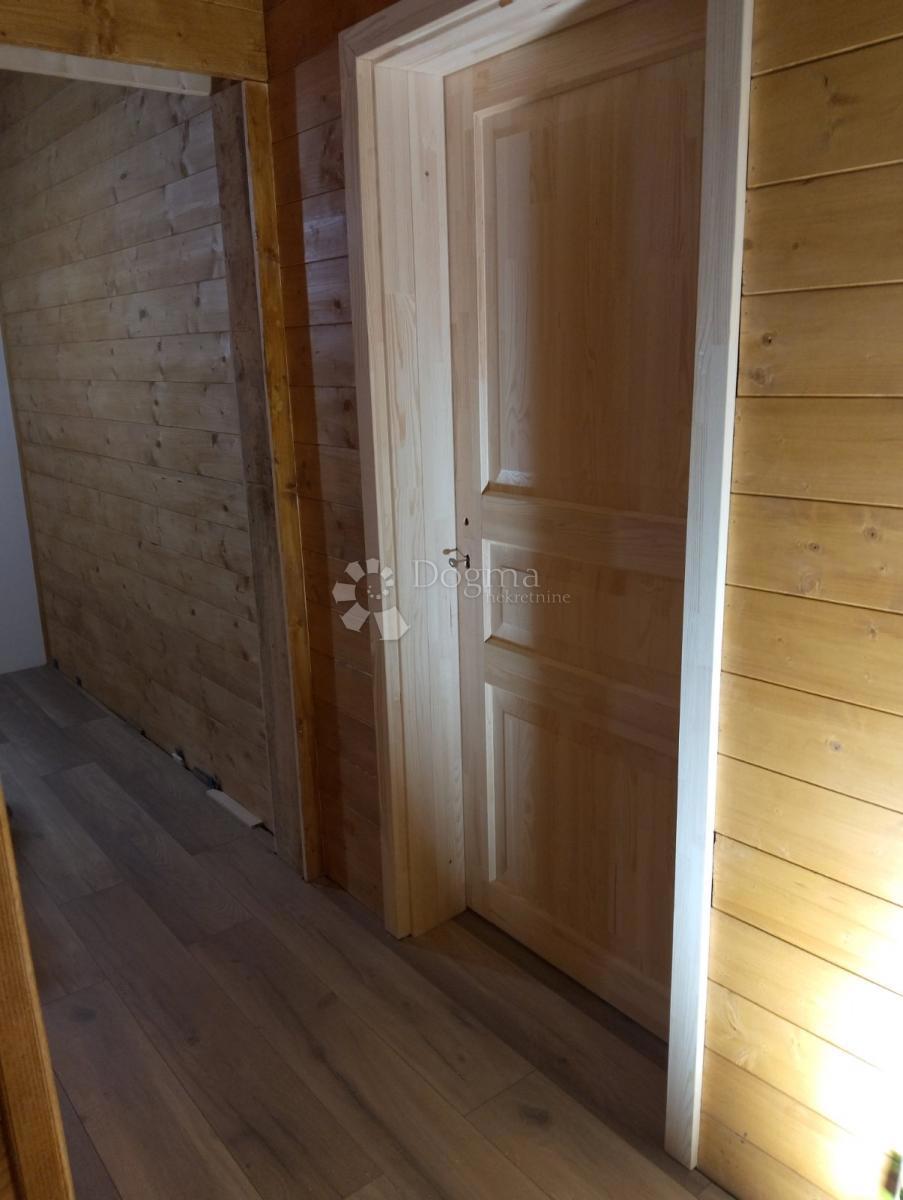 Hiša Mrkopalj, 300m2