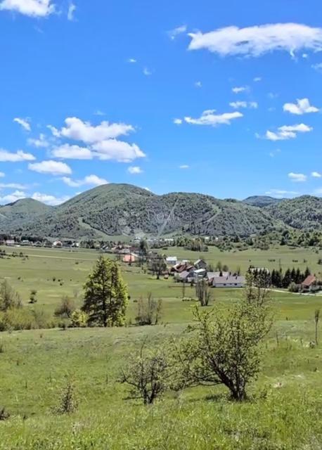 Hiša Mrkopalj, 300m2