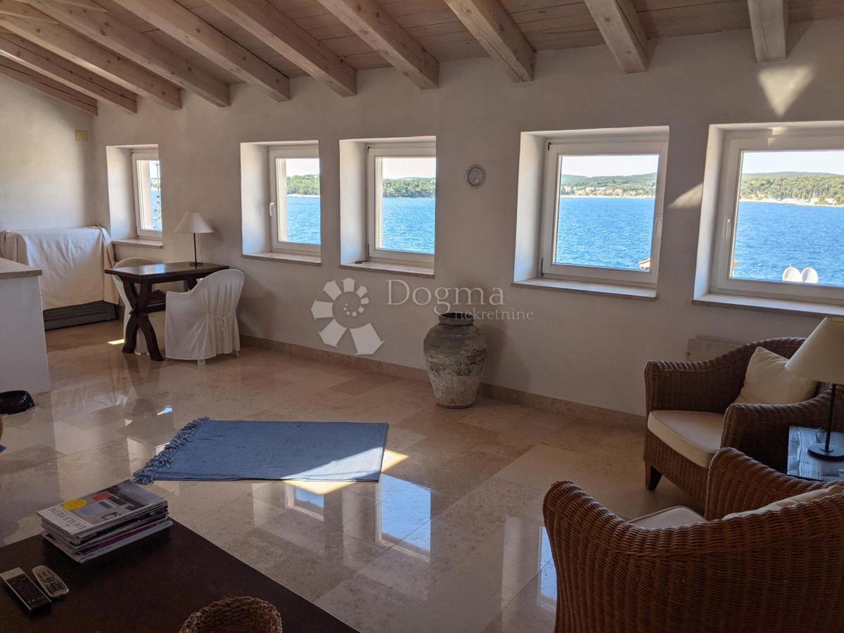 Hiša Rovinj, 102m2