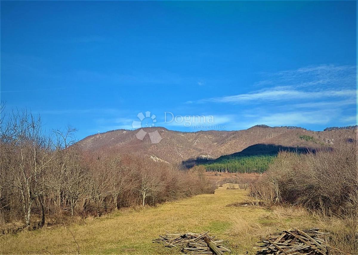 Hiša Donji Lapac, 160m2