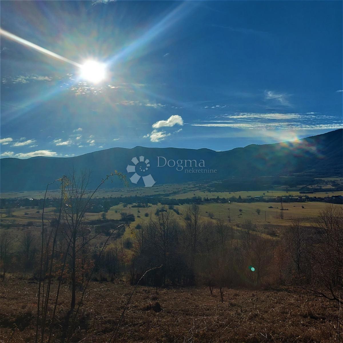 Hiša Donji Lapac, 160m2