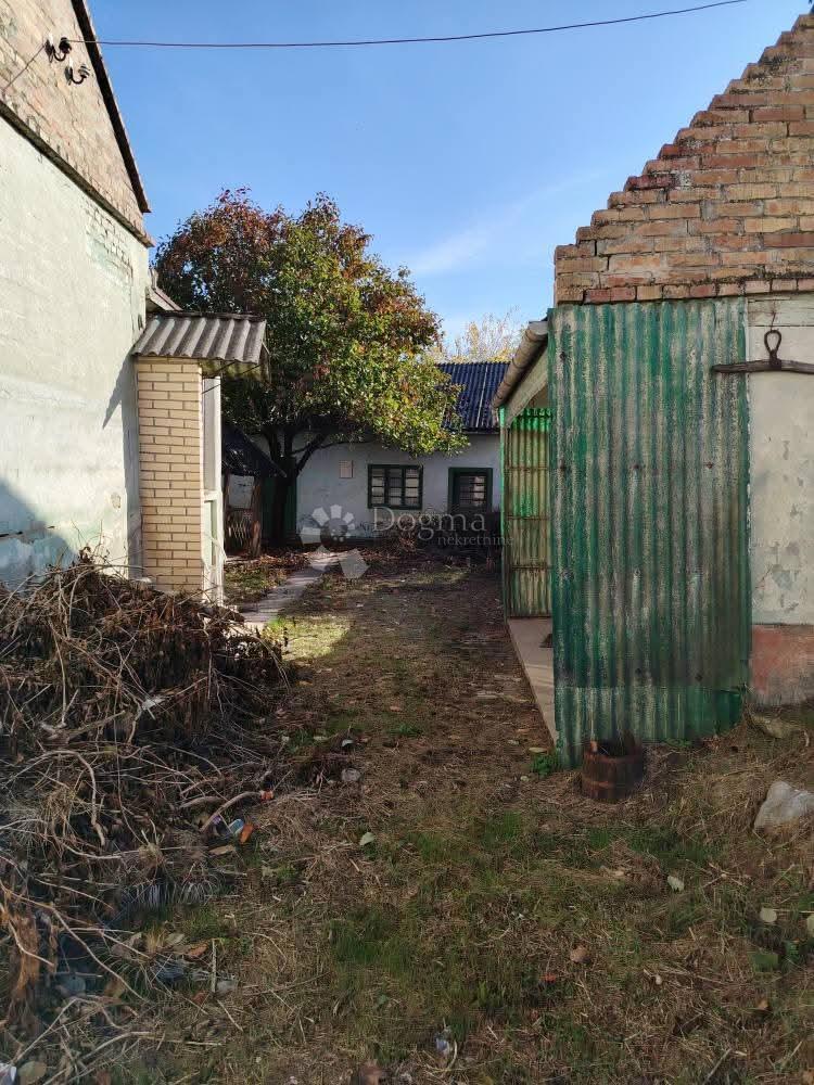 Hiša Kneževi Vinogradi, 90m2