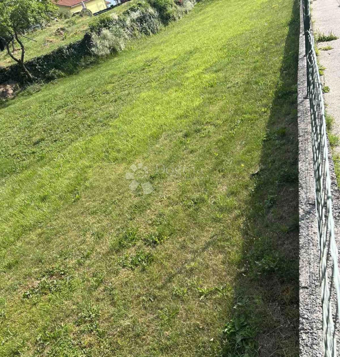 Zazidljivo zemljišče Škalnica, Klana, 794m2