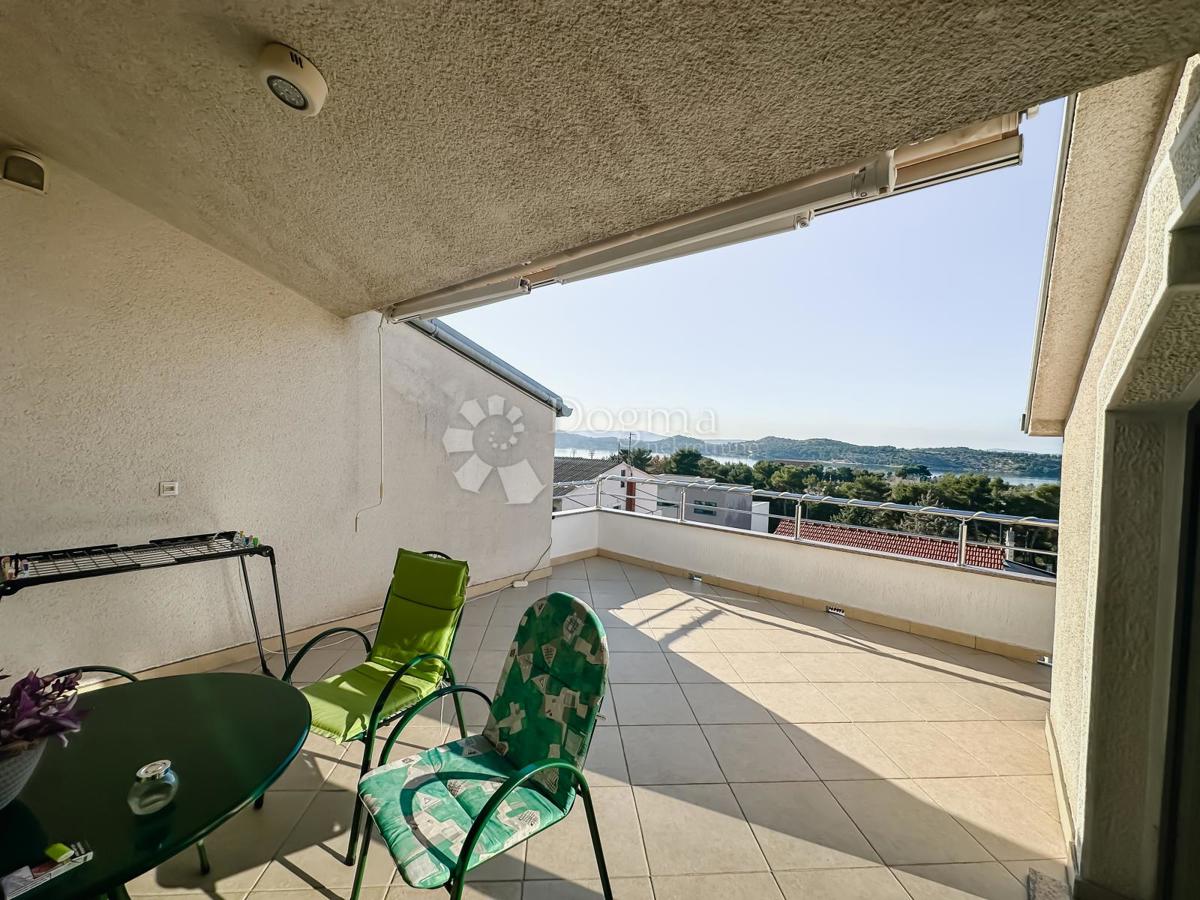 Stanovanje Crnica, Šibenik, 251,93m2