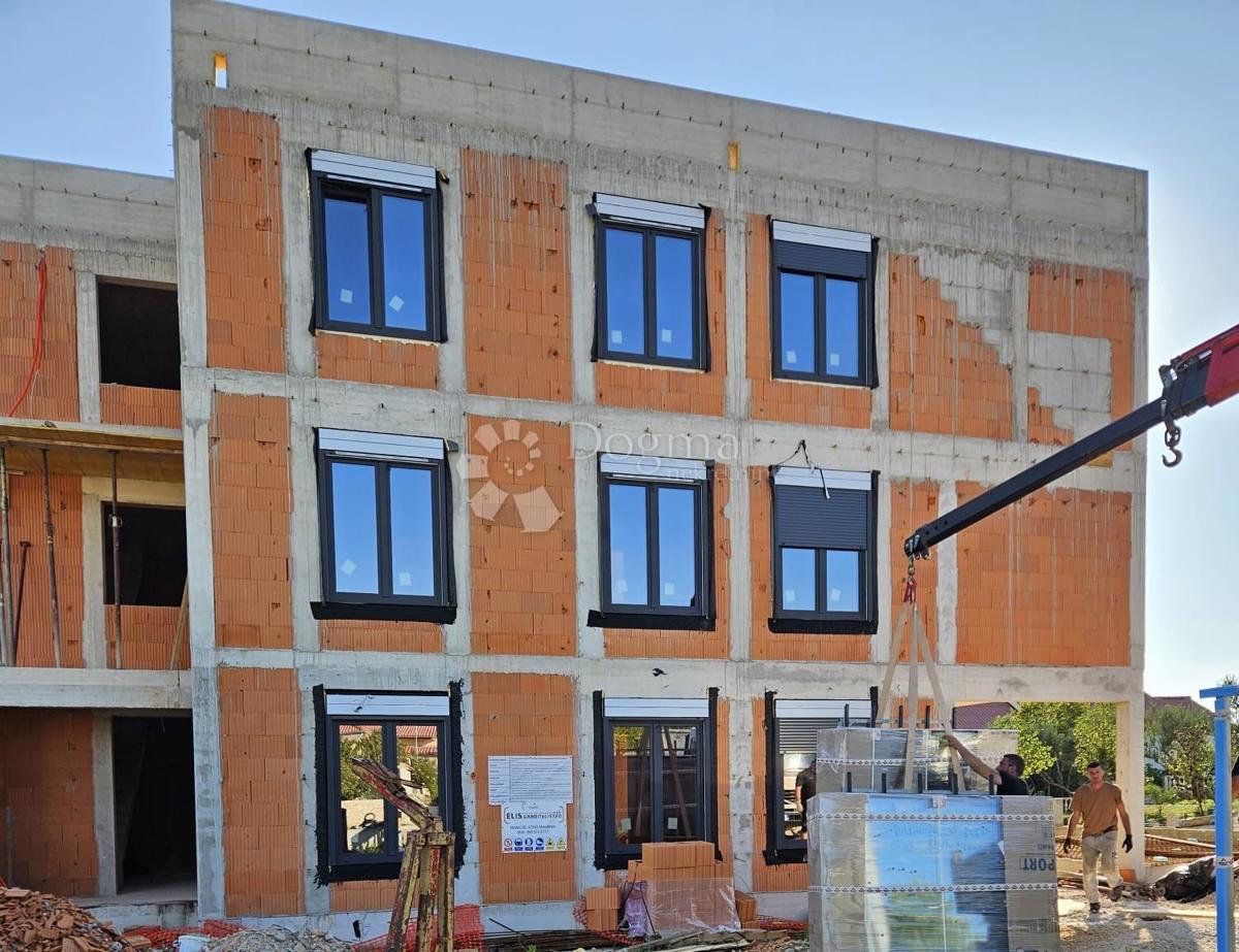 Apartma Ljubač, Ražanac, 102,17m2