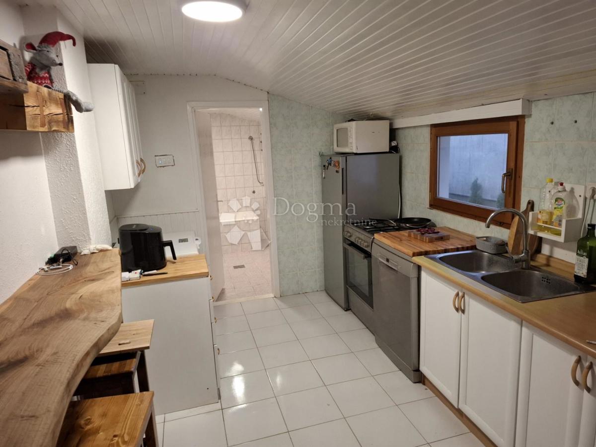 Hiša Retfala, Osijek, 90,40m2