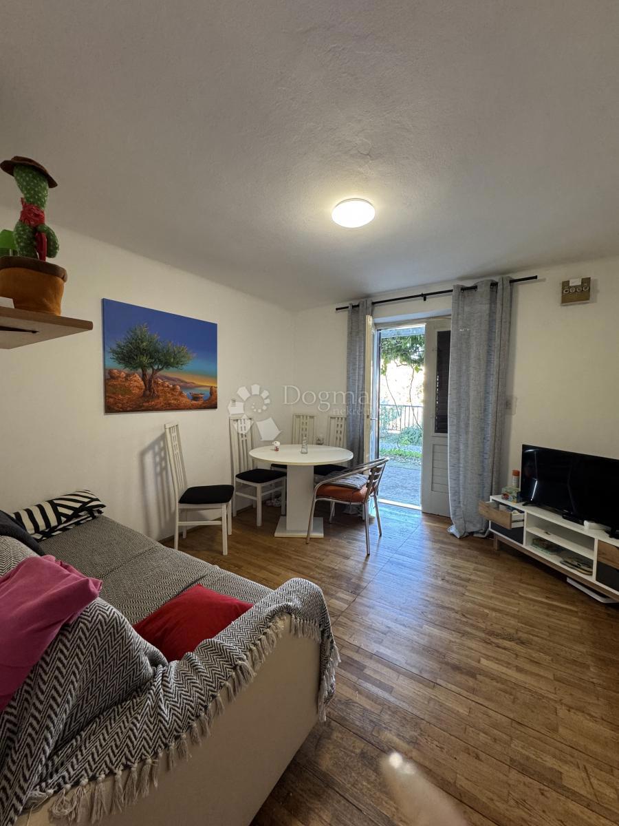 Hiša Šilo, Dobrinj, 350m2