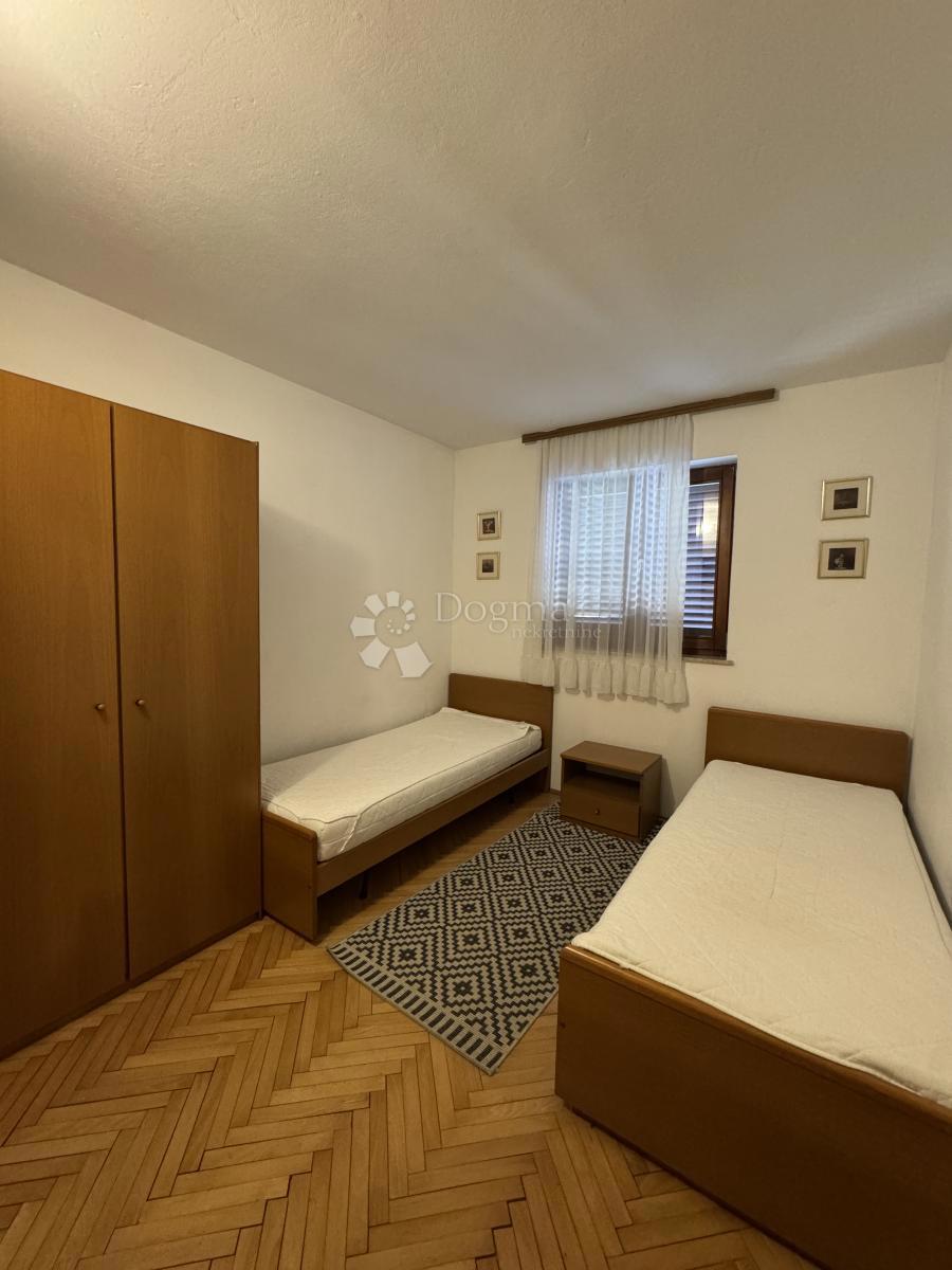 Hiša Šilo, Dobrinj, 350m2