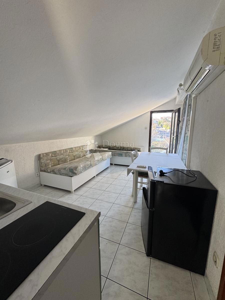 Hiša Šilo, Dobrinj, 350m2