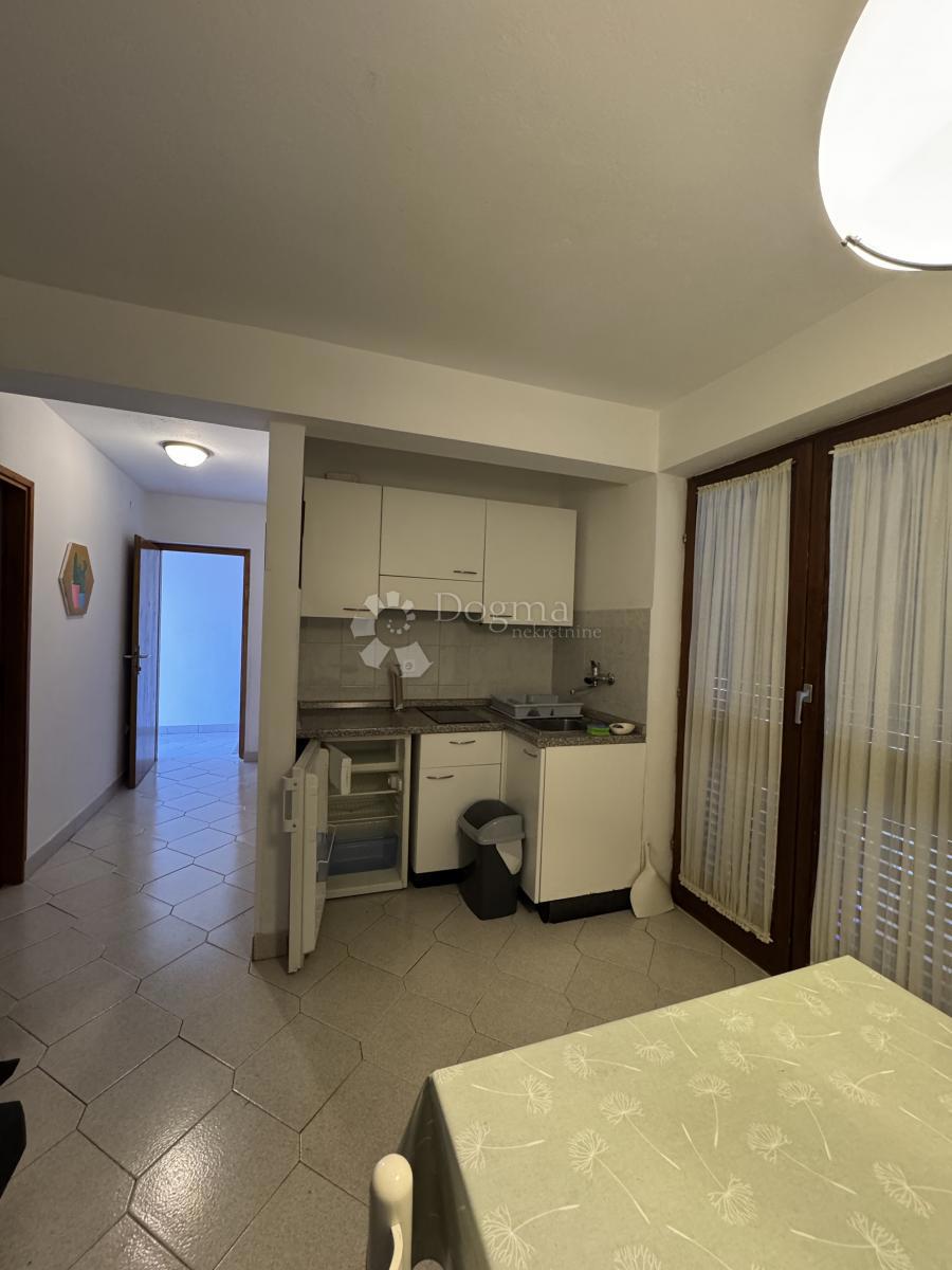 Hiša Šilo, Dobrinj, 350m2