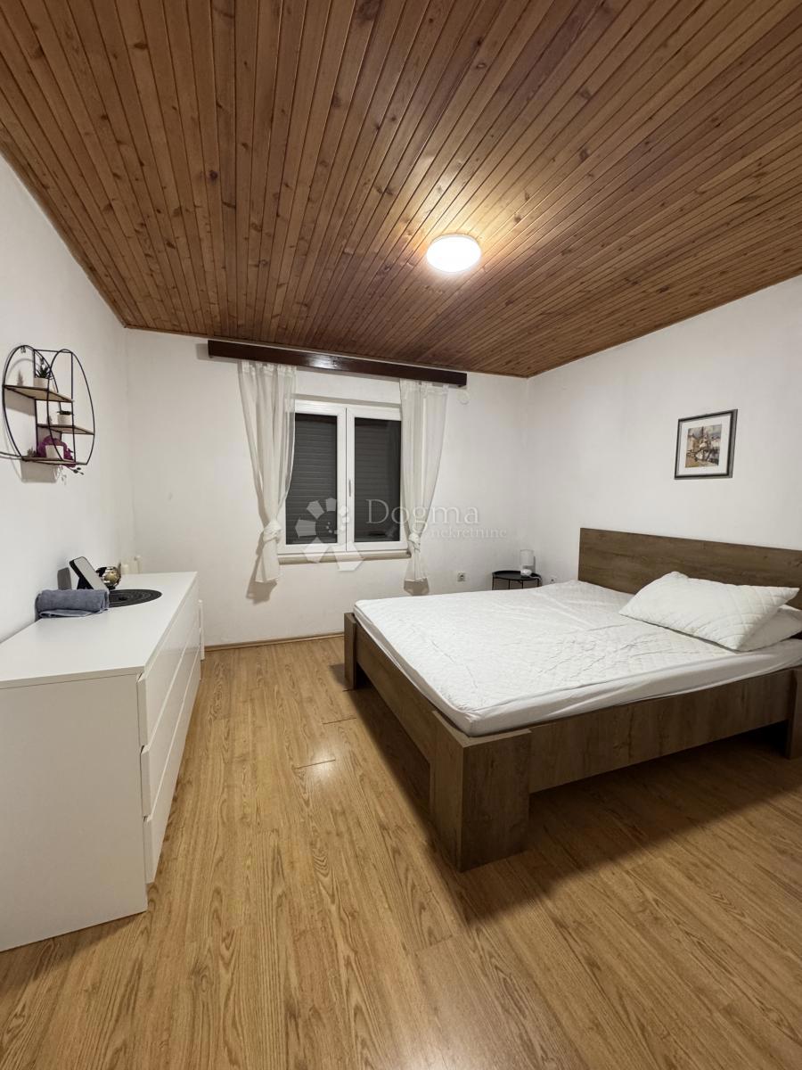 Hiša Šilo, Dobrinj, 350m2